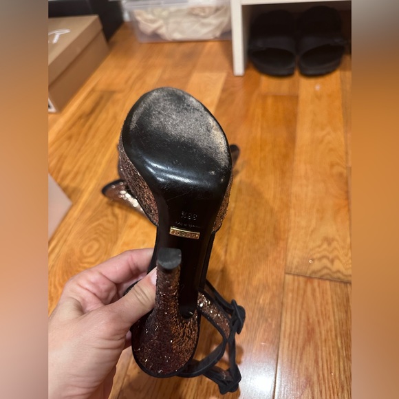 Beautiful copper, glitter sparkle, Gucci heels with double ankle strap in velvet - Picture 11 of 12